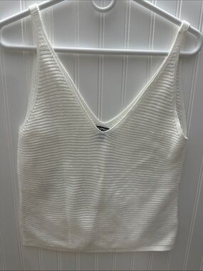 Express Off-White Ribbed Knit Sweater Tank V-Neck Cami Women’s XS
